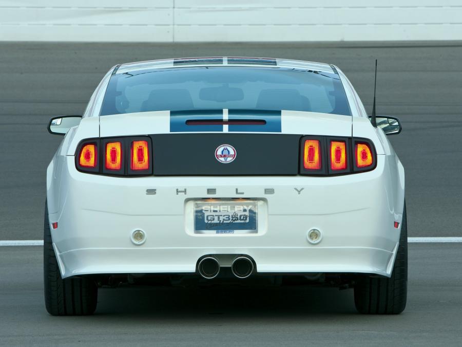 Ford Mustang Shelby GT350 2011 года  (фото 7 из 10)